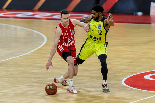 证明他在攻 证明他在攻