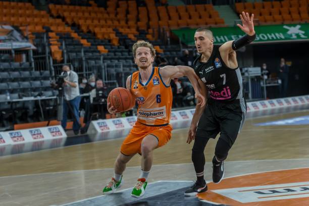 都为本赛季 都为本赛季